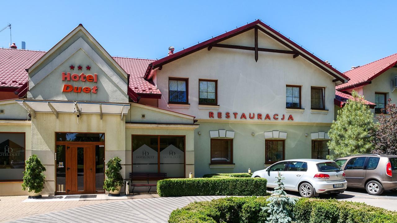 Hotel Duet Хелм Экстерьер фото